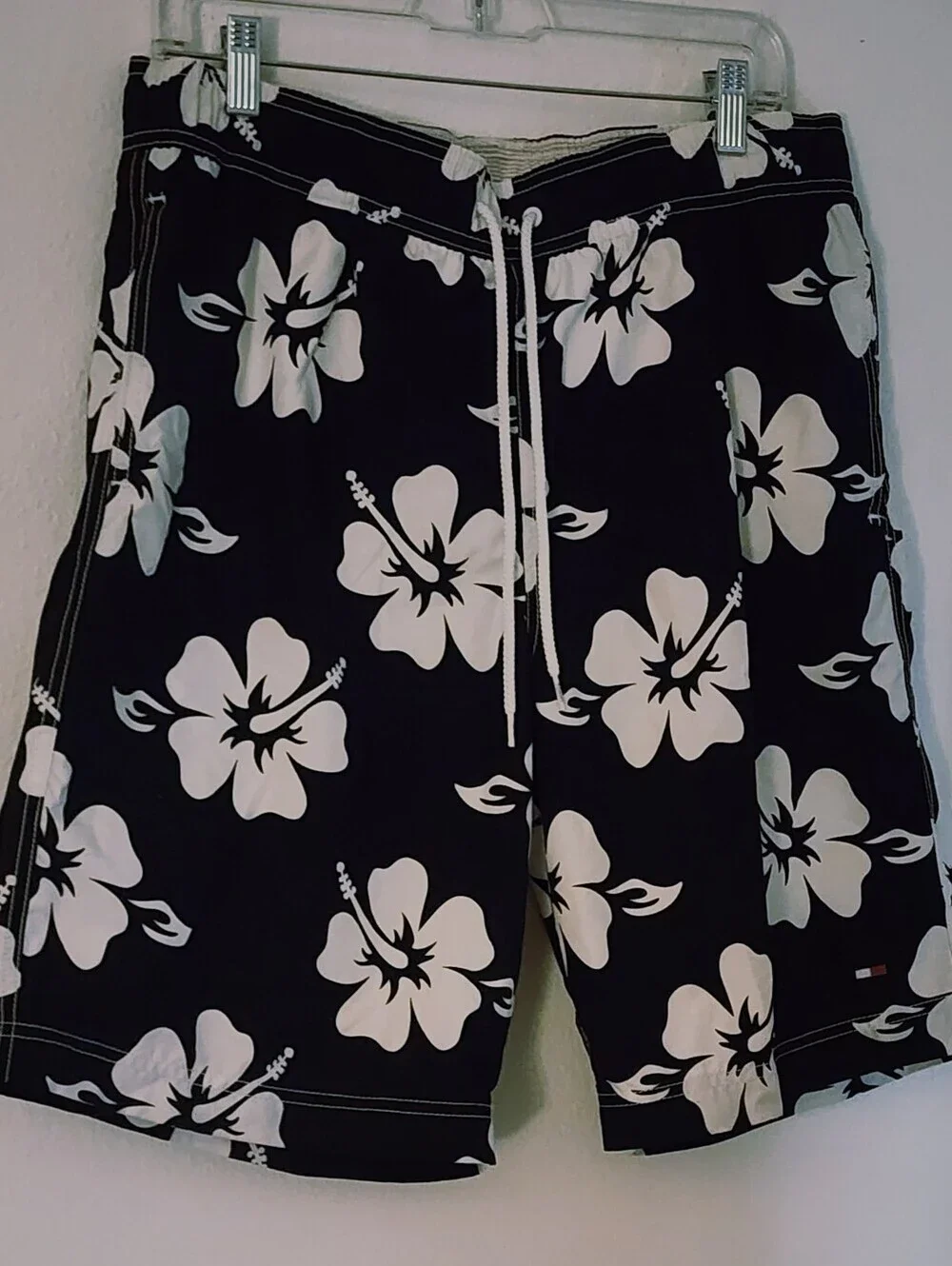 Tommy Hilfiger Men's Black & White Swim Trunk Shorts Logo With Inner Mesh Sz L